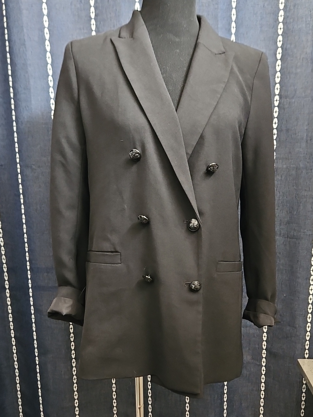 H&M Womesn Black Blazer